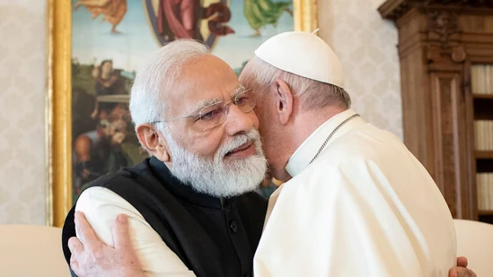 PM Modi invites Pope Francis to India during a ‘very warm meeting’