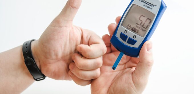 Study finds ideal blood sugar levels for preventing strokes, heart attacks