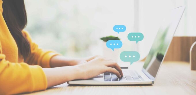 The best live chat sites to talk with strangers